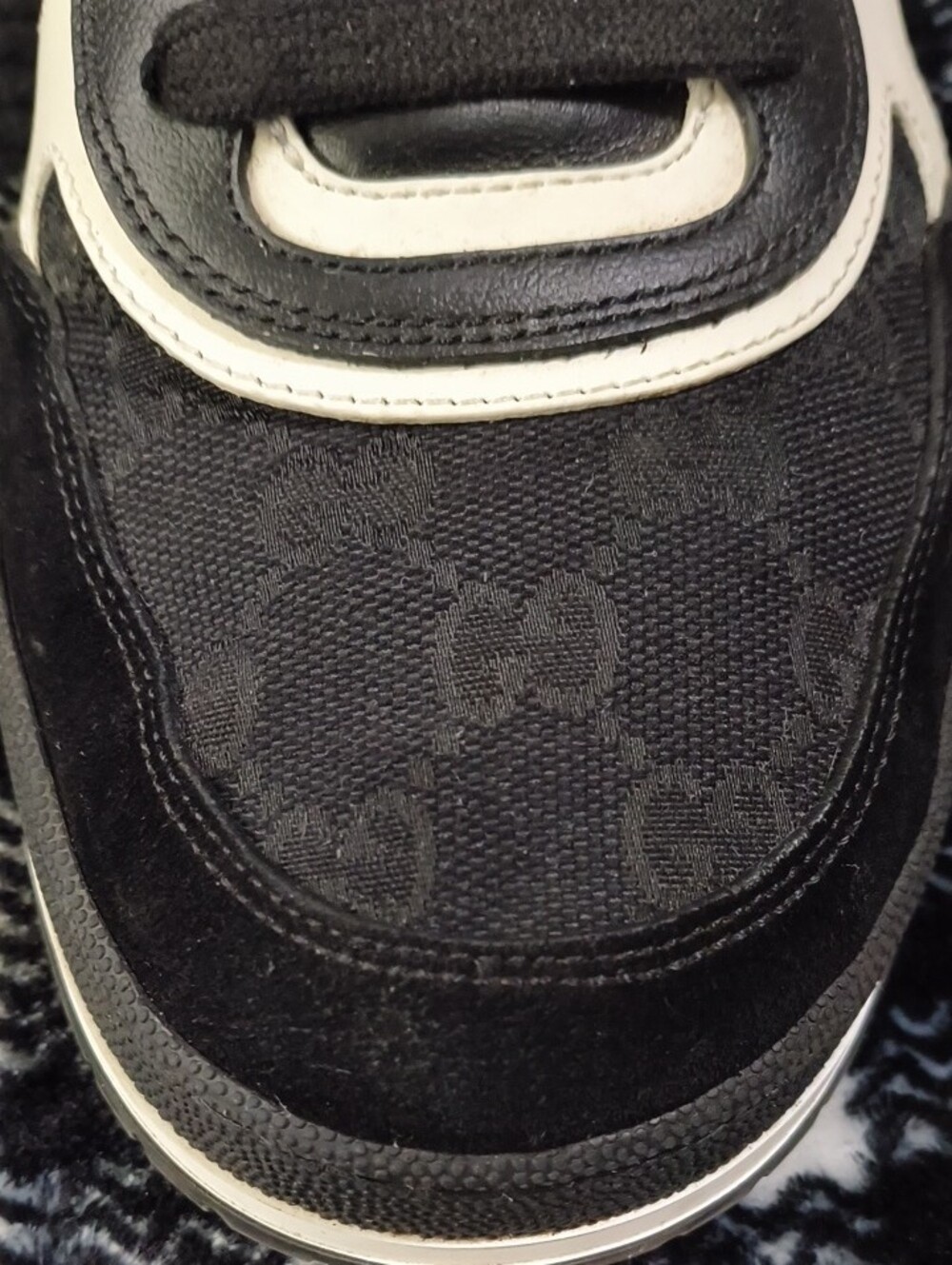 Gucci Sneaker - Picture 11 of 13